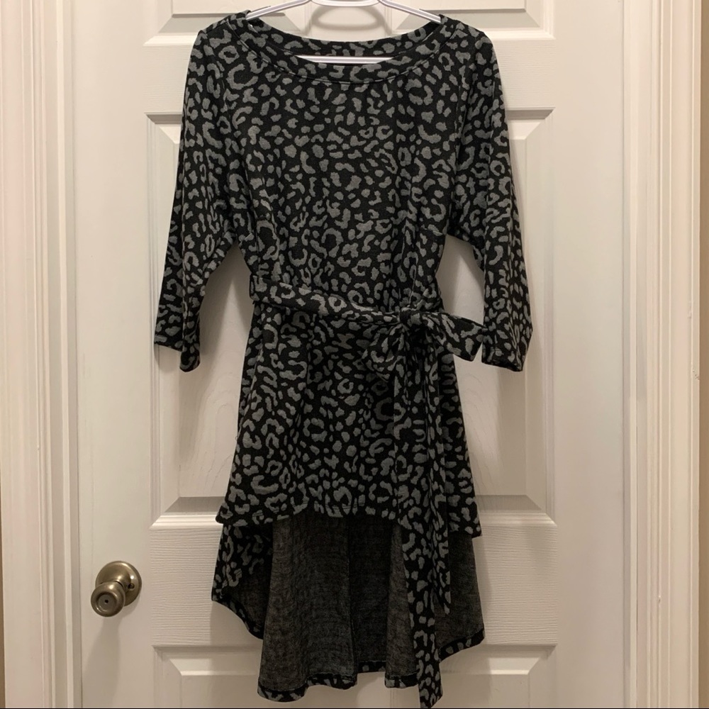 Lane Bryant Belted Animal Print Tunic - Size 14/16 - Picture 2 of 10